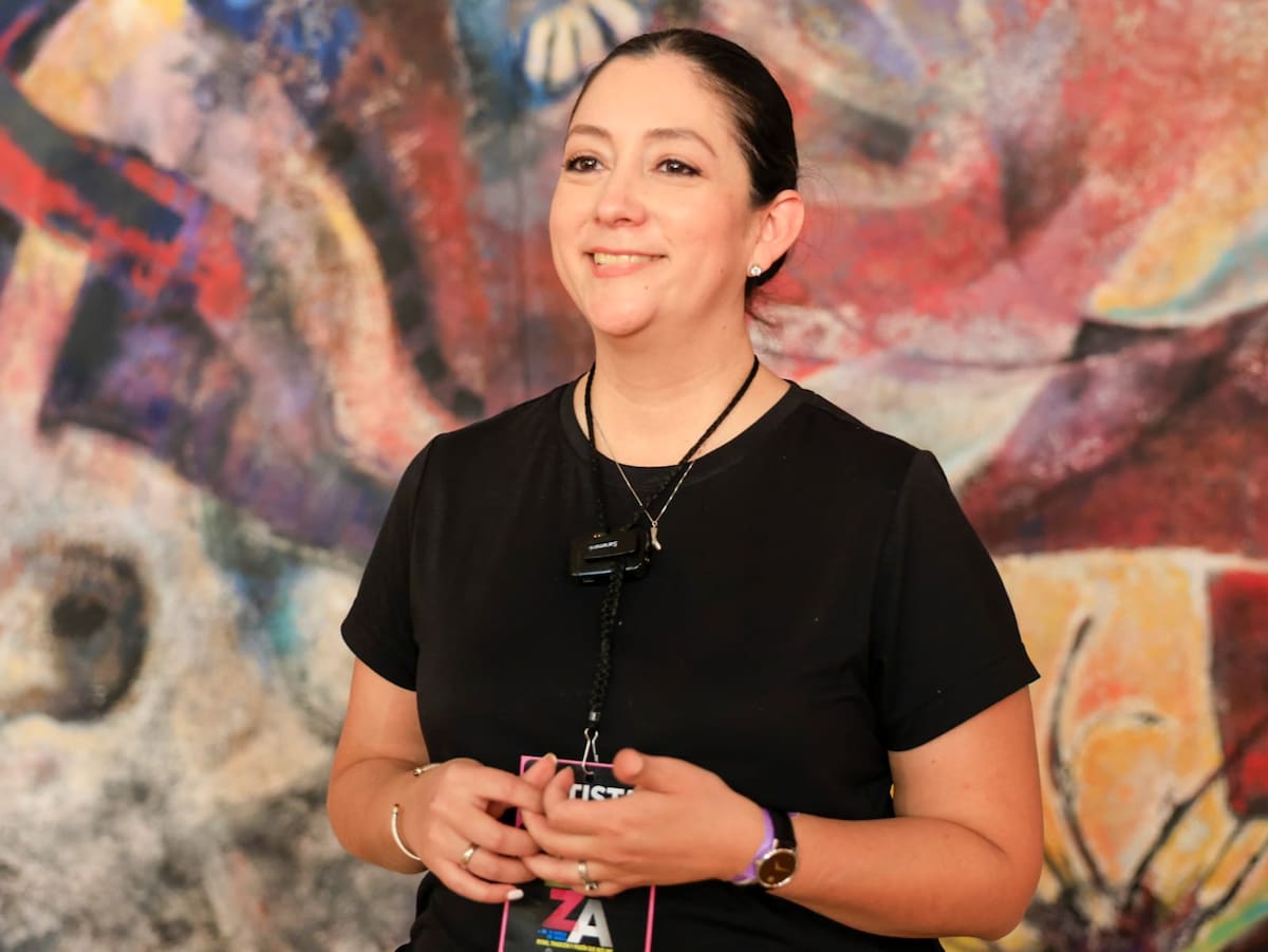 La danza es el atractivo principal del festival, pero además se encuentran actividades como la clase impartida por Michelle Deschamps, directora de Royal Ballet y Un Point, quien ofreció una sesión especializada en preparación para trabajo de punta enfocada en prevención de lesiones y fortalecimiento muscular l Foto: Juan J Morales