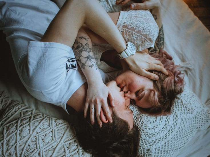 Muchas personas de 30 años siguen comportándose como adolescentes y eso está causando que elijan parejas disfuncionales y relaciones inestables, según la psicología