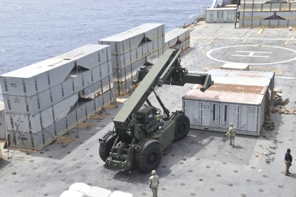 Termina construcción de muelle en Gaza, ayuda humanitaria llegará pronto: Ejército de EU