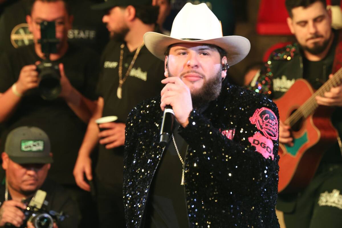 El Fantasma asegura que la “censura” de los corridos no le afecta