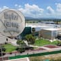 Una planta de Taylor Farms en México quedó vinculada a un brote de ciclosporiasis mientras la FDA enfrenta cuestionamientos por la baja supervisión de proveedores extranjeros de alimentos