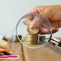 La regla 50/30/10/10 ayuda a planear vacaciones sin deudas y expertos recomiendan no gastar más de 10% del ingreso anual para proteger las finanzas familiares
