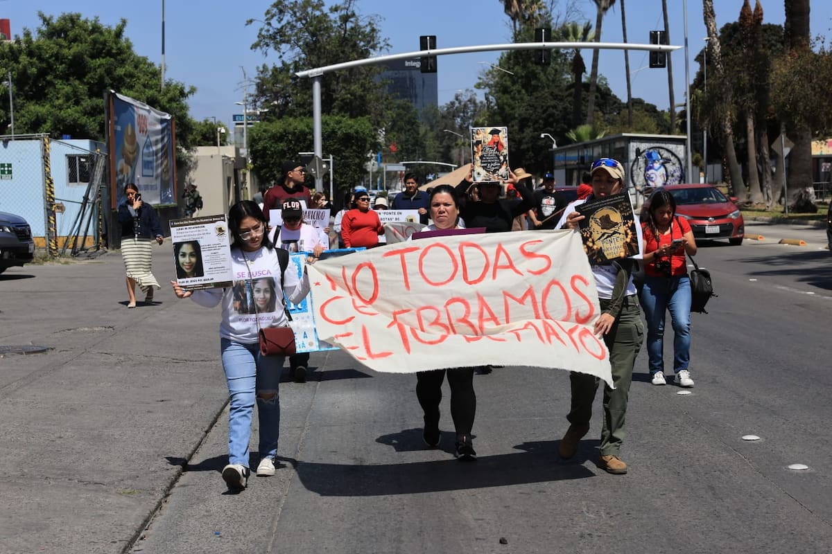 ‘’No todas celebramos el 10 de mayo’', madres marchan para exigir justicia por sus familiares desaparecidas