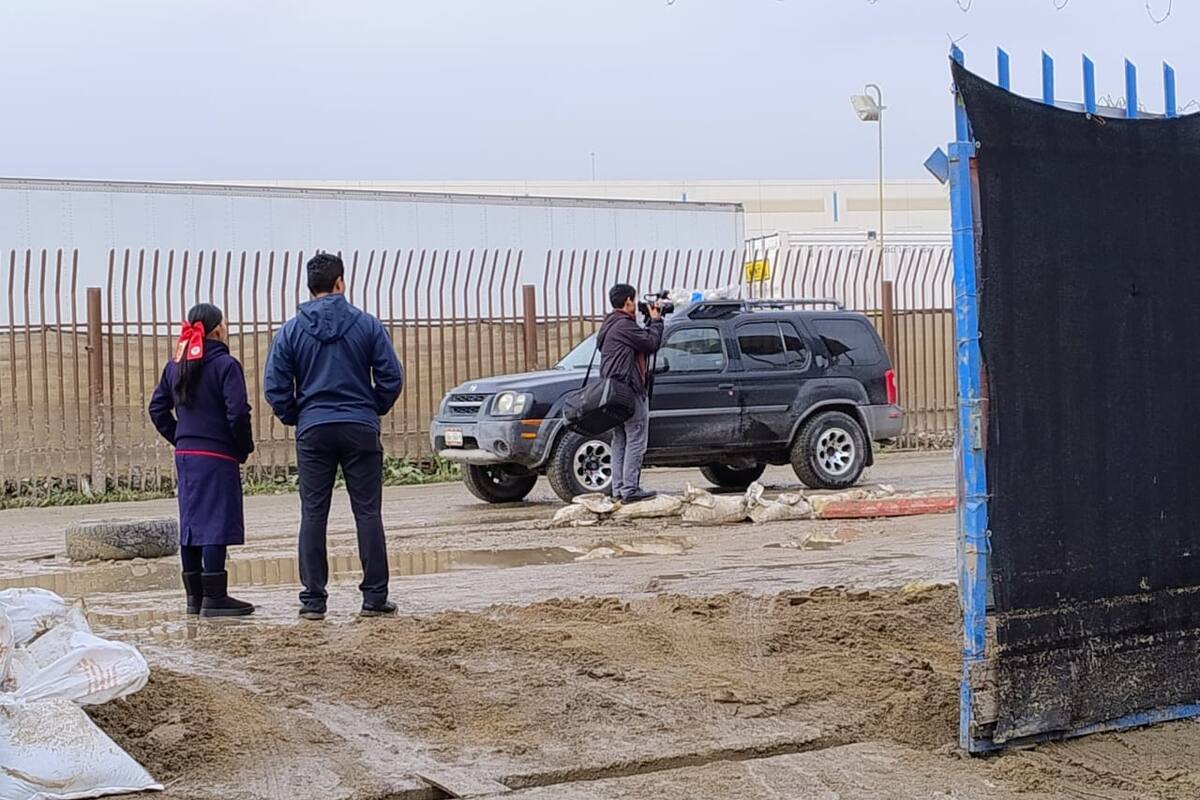 Demandan pavimentar calles