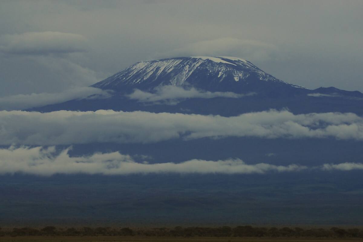 Impactantes fotos: Kilimanjaro sufre deshielo por el cambio climático