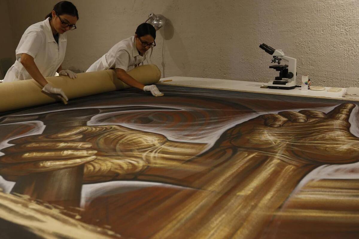 Restauran mural de Gabriel Flores en México para exhibirse en museo