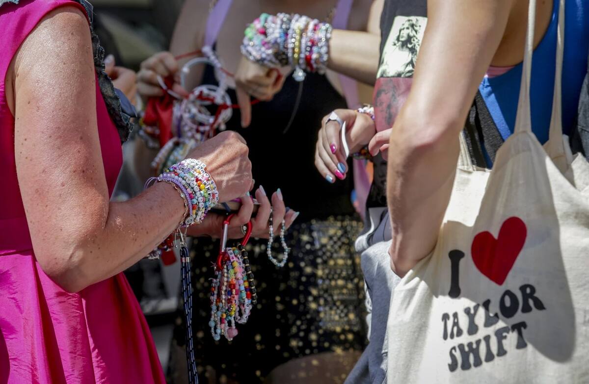 Fotografía de Swifties. | Crédito: AP