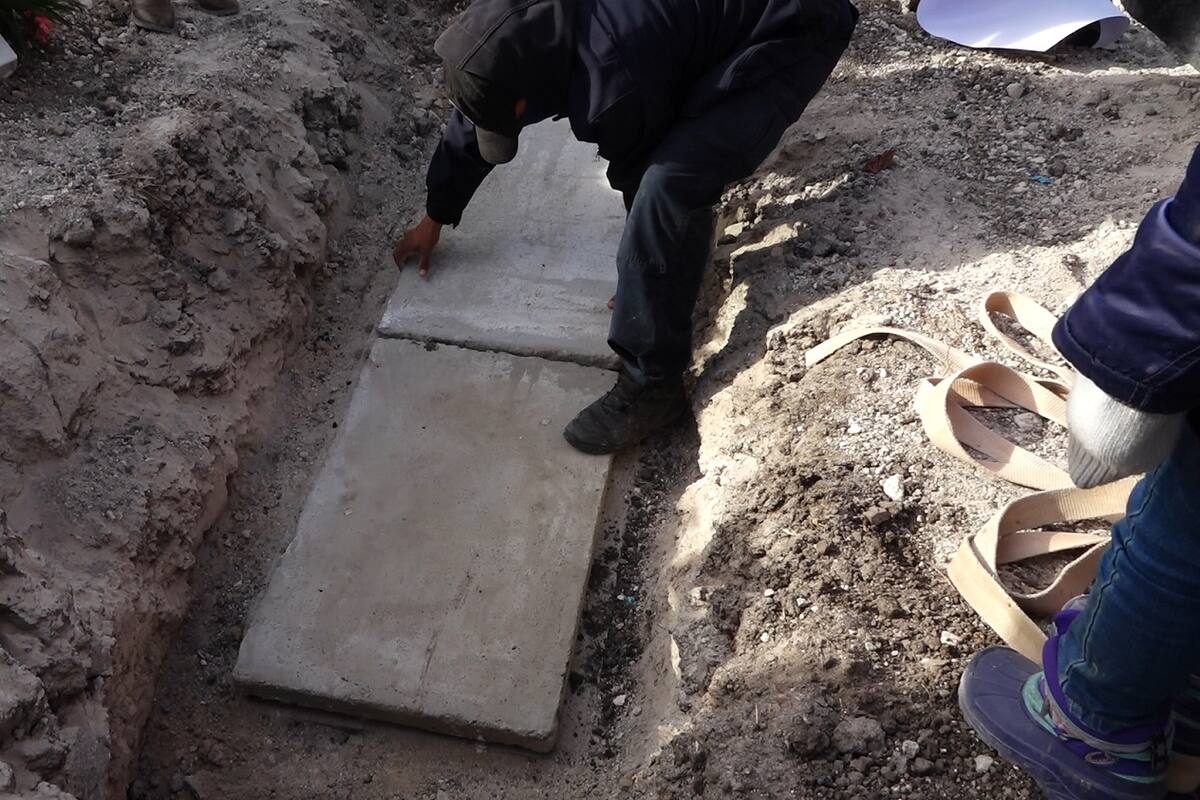 Requieren mil 500 pesos para sepultar a menores asesinados