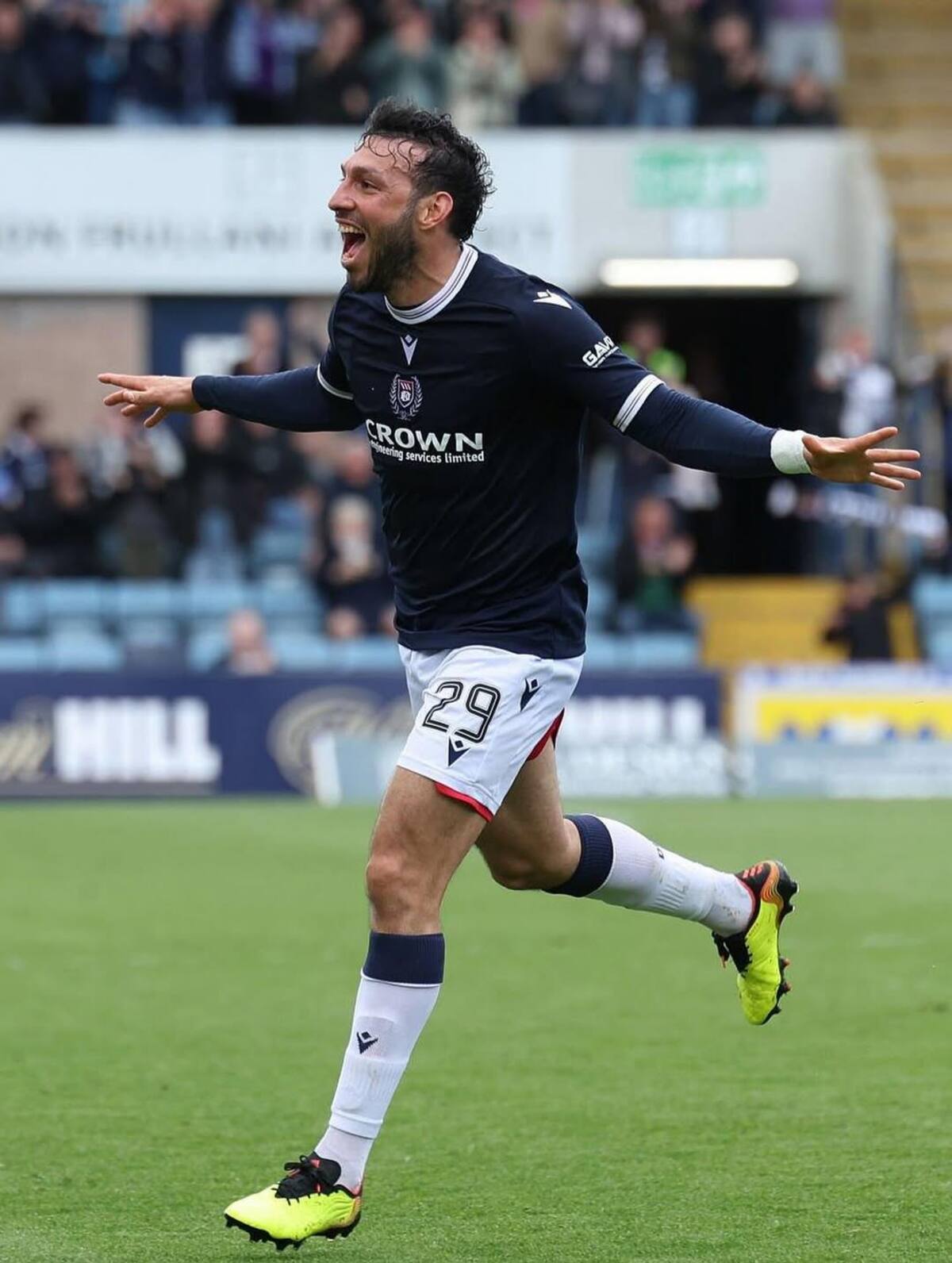 Antonio Portales se volvió un icono del Dundee en los últimos años. (Foto: @antonioportales)