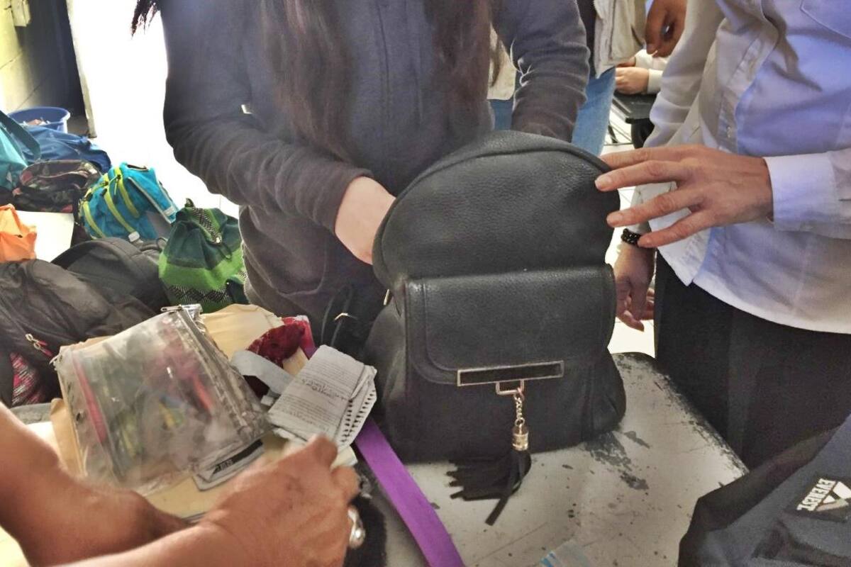 Si piden escuelas se hace operación mochila