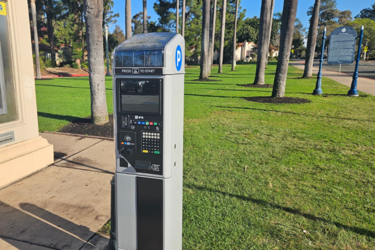 Amplían estacionamiento gratuito para sandieguinos en Parque Balboa