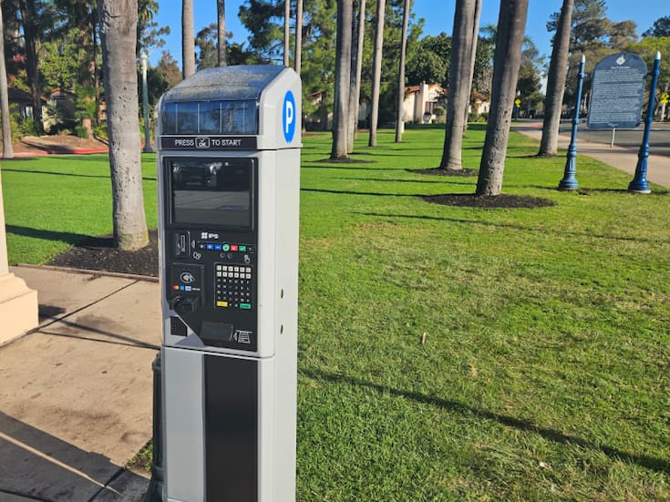 Amplían estacionamiento gratuito para sandieguinos en Parque Balboa