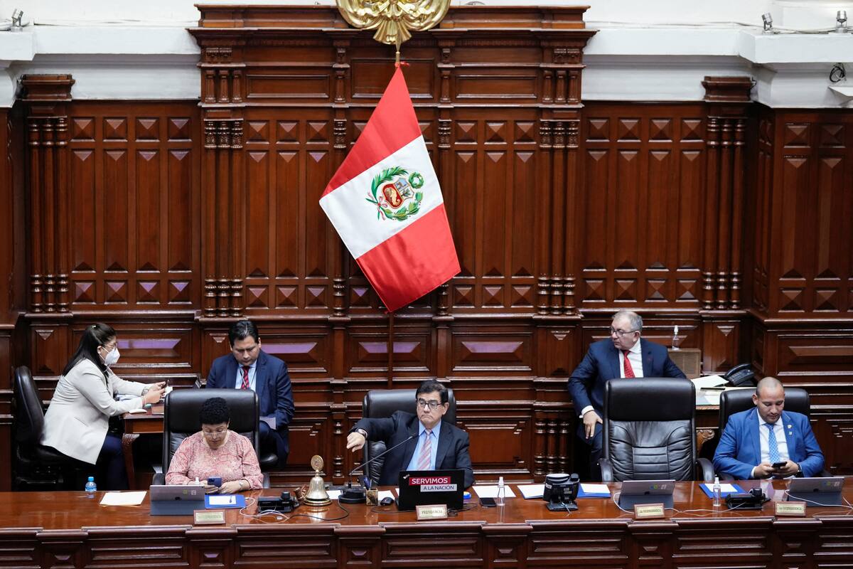 Crisis en Perú: ¿Por qué Pedro Castillo anunció la disolución del Congreso y convocó a elecciones?