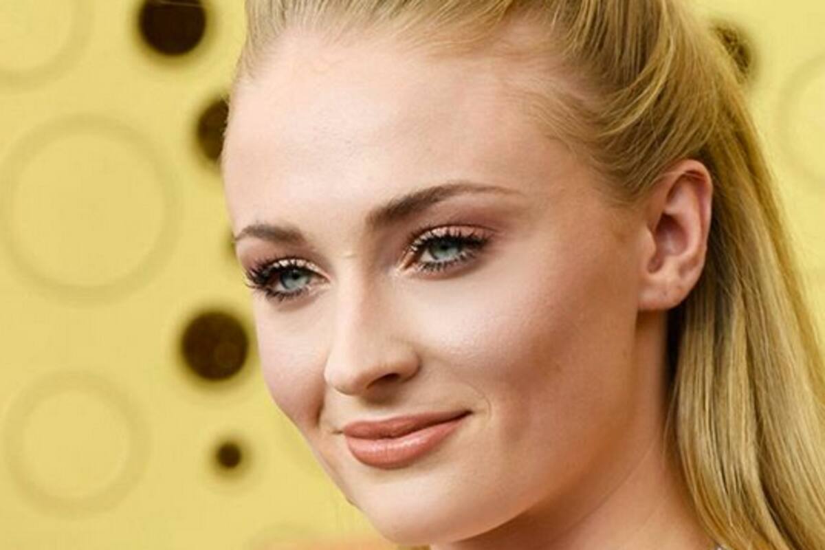 Sophie Turner interpretará a la princesa Charlotte en la serie satírica de HBO Max 'The Prince'