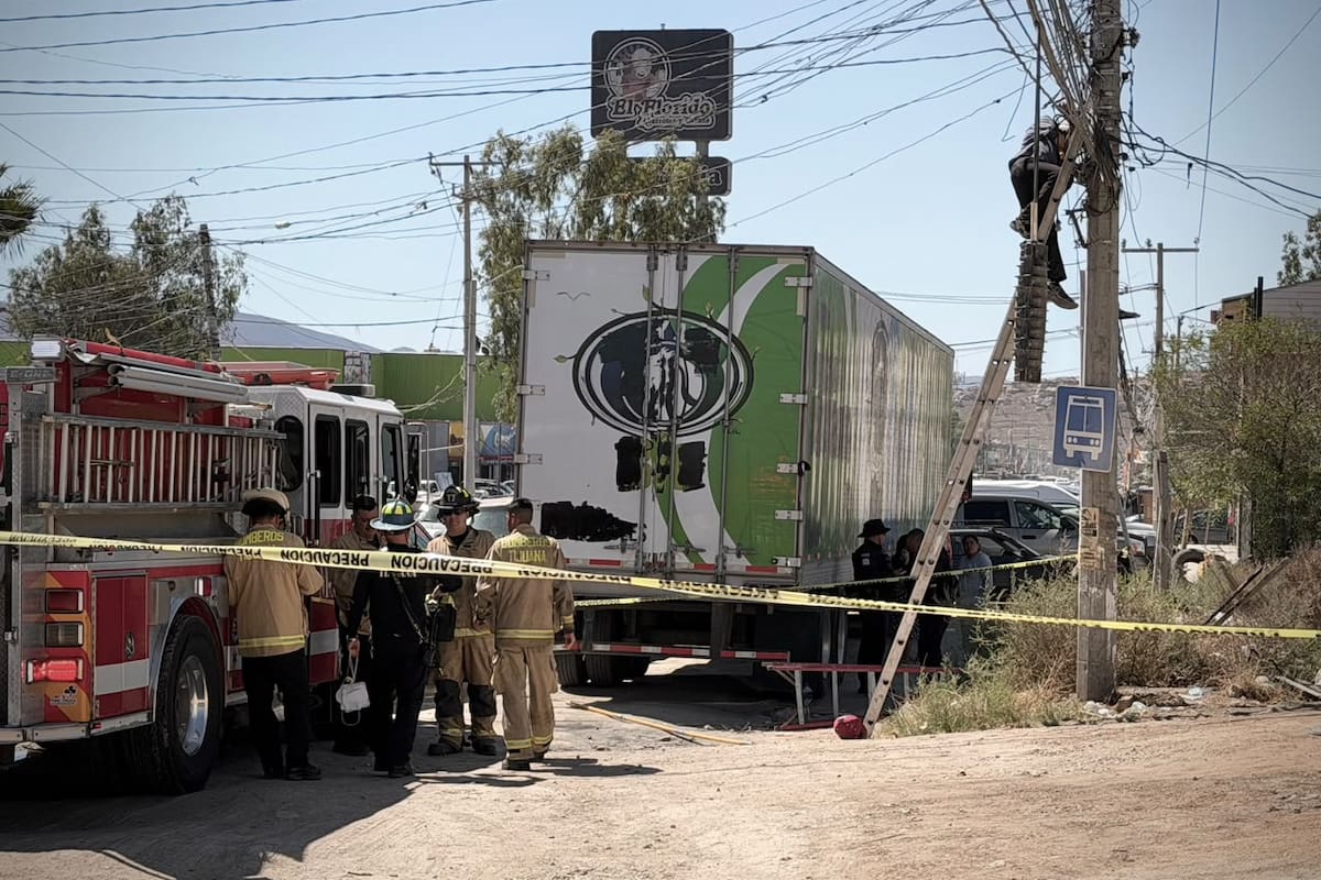 Hombre muere electrocutado mientras revisaba cableado en colonia El Niño