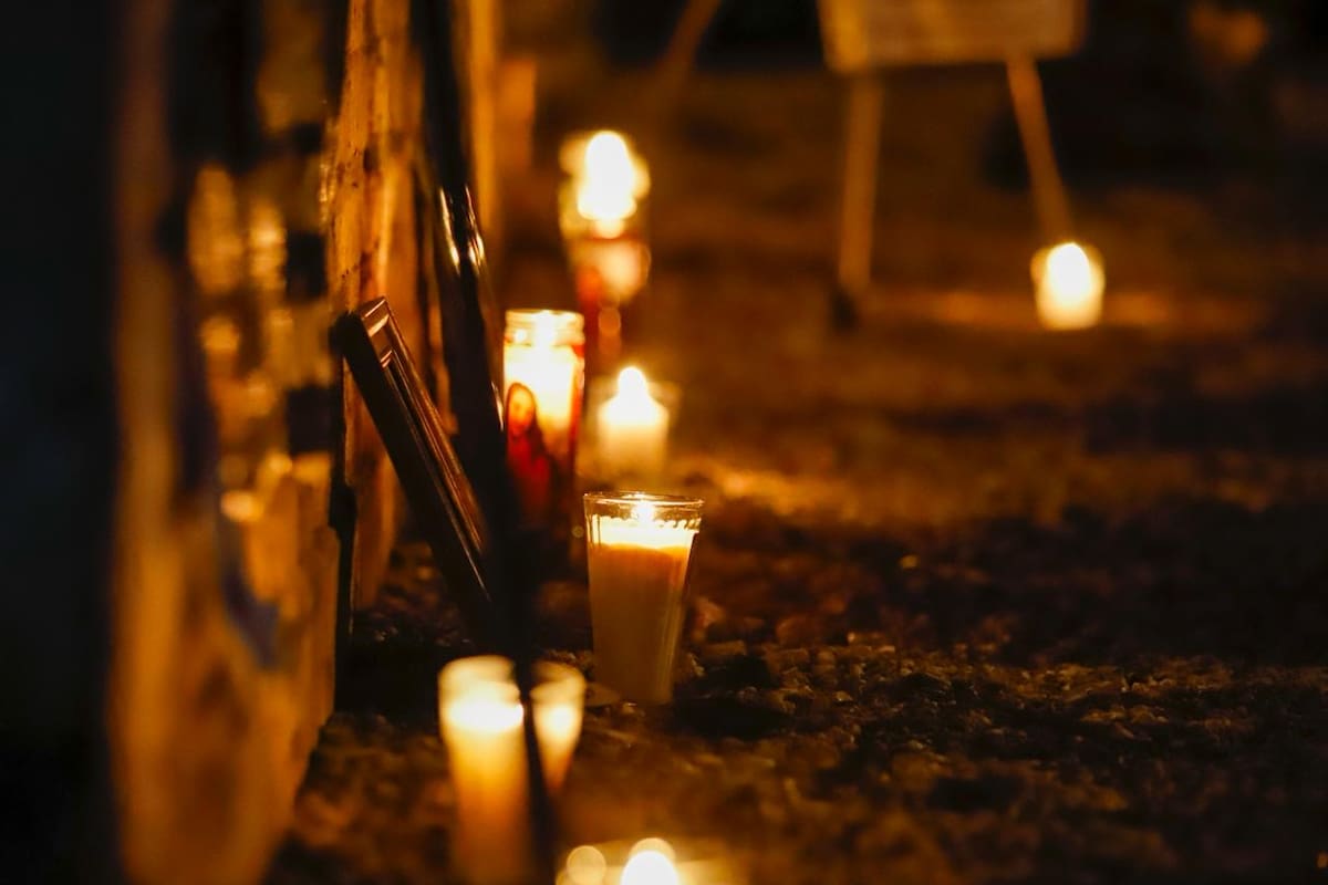 Colectivos de búsqueda de unen para hacer vigilia por los desaparecidos.