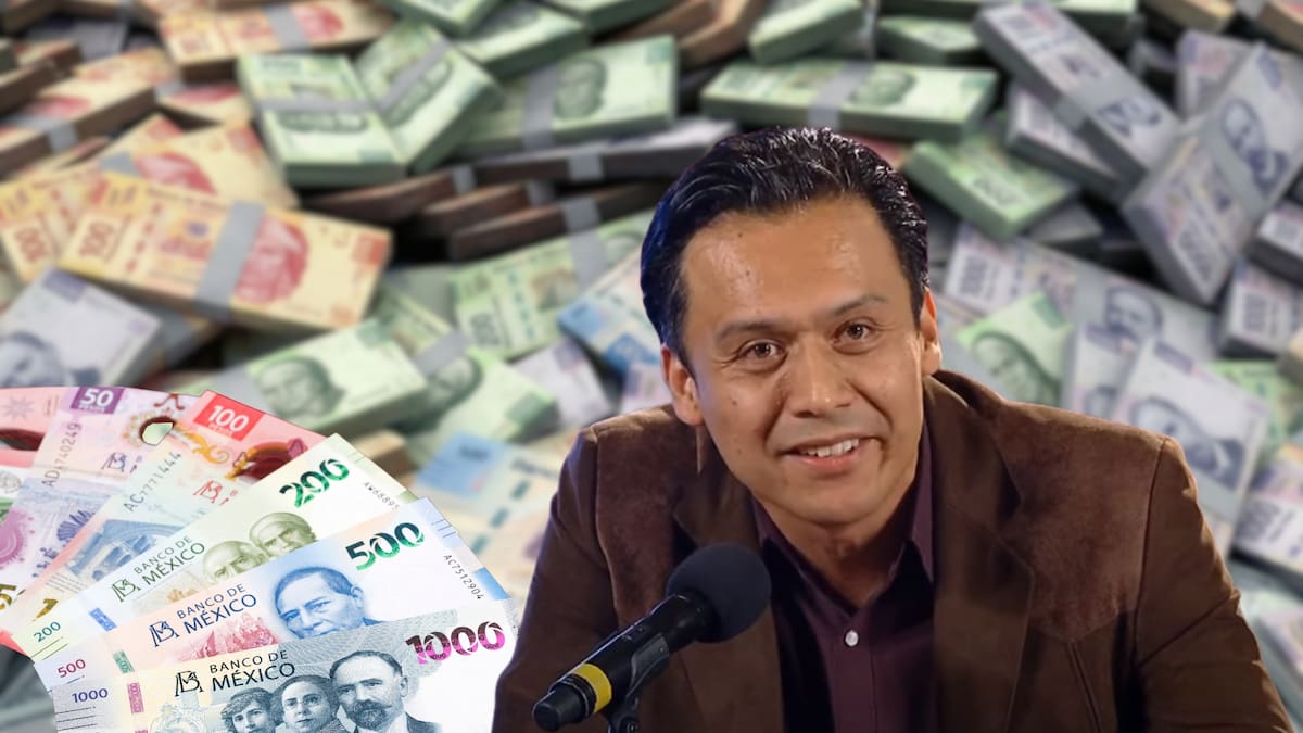 Marx Arriaga Navarro dejó la Dirección General de Materiales Educativos de la SEP con sueldo de 1 millón 773 mil 084 pesos brutos anuales tras activarse proceso administrativo para liberar la plaza el 16 de febrero, según datos de Nómina Transparente