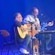 Deleitan Fernando Delgadillo y Alejandro Filio con sus voces y guitarras a hermosillenses