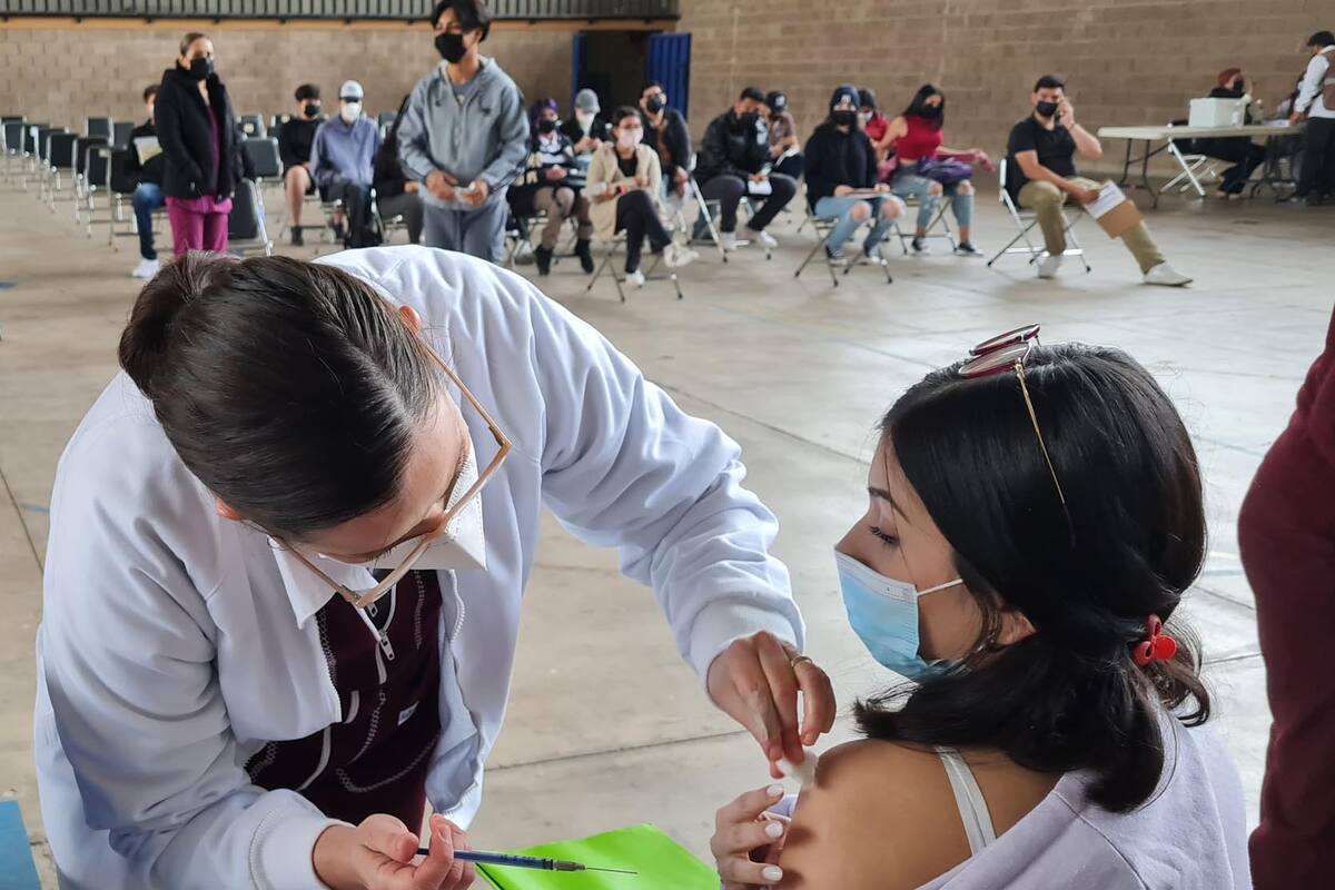 Estará vacuna anticovid disponible en Hospitales Generales y Centros de Salud