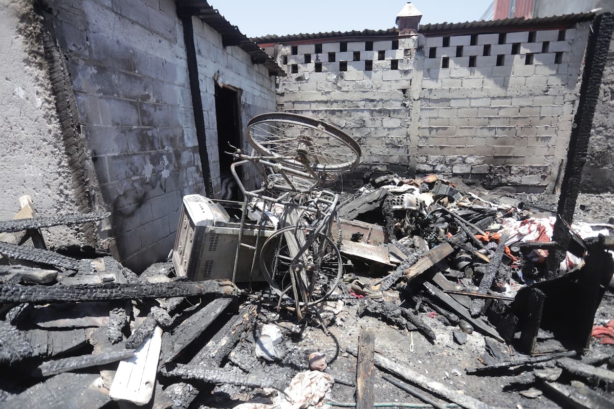 Pirotecnia y veladoras, principal causa de los incendios de casas en Hermosillo