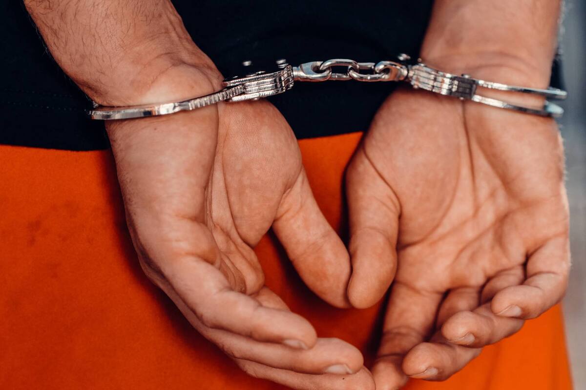 Hermosillo: Vecinos de la colonia Casa Real capturan y entregan a ladron armado