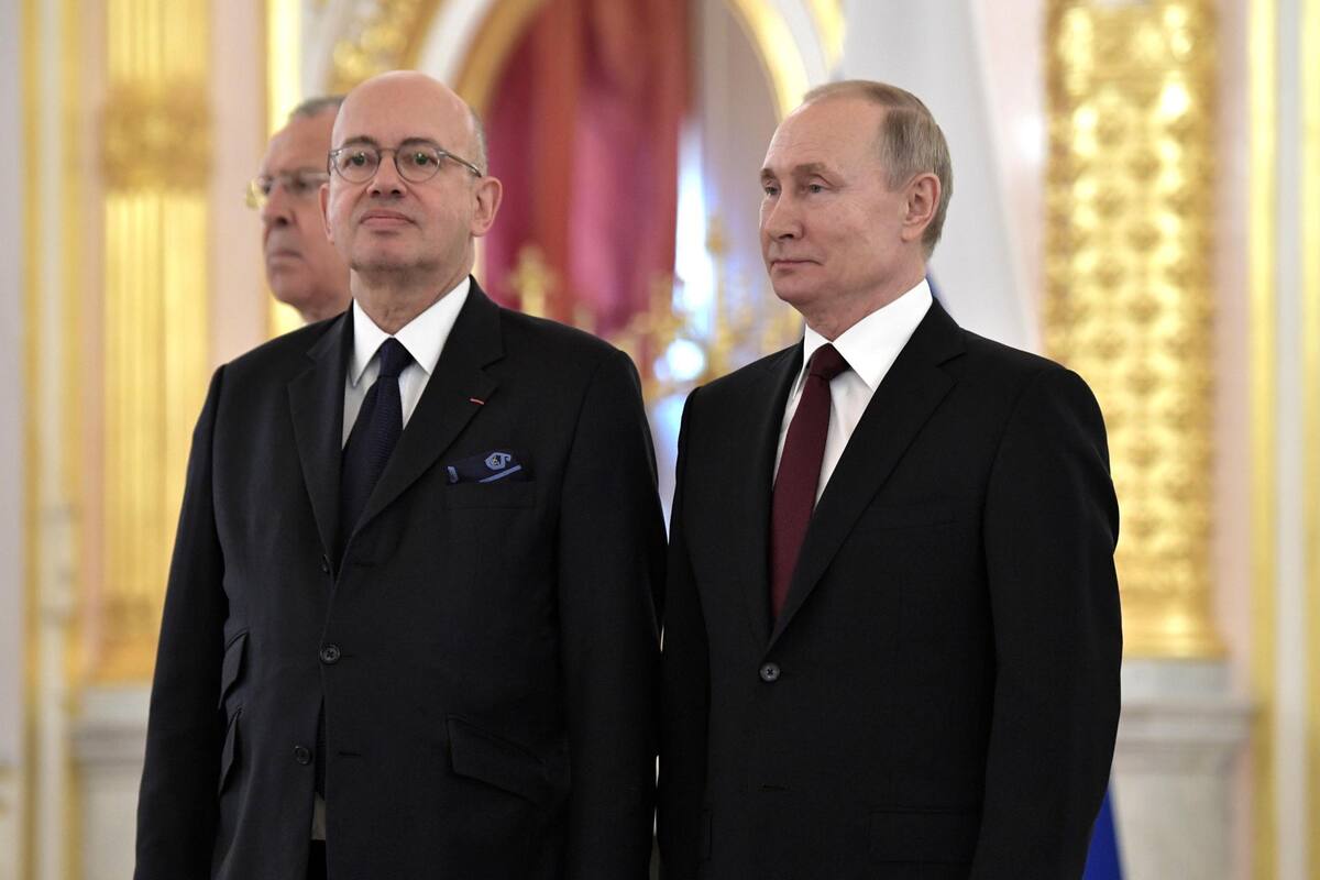Rusia se reúne con embajador francés y acusa a París de tensionar el diálogo bilateral
