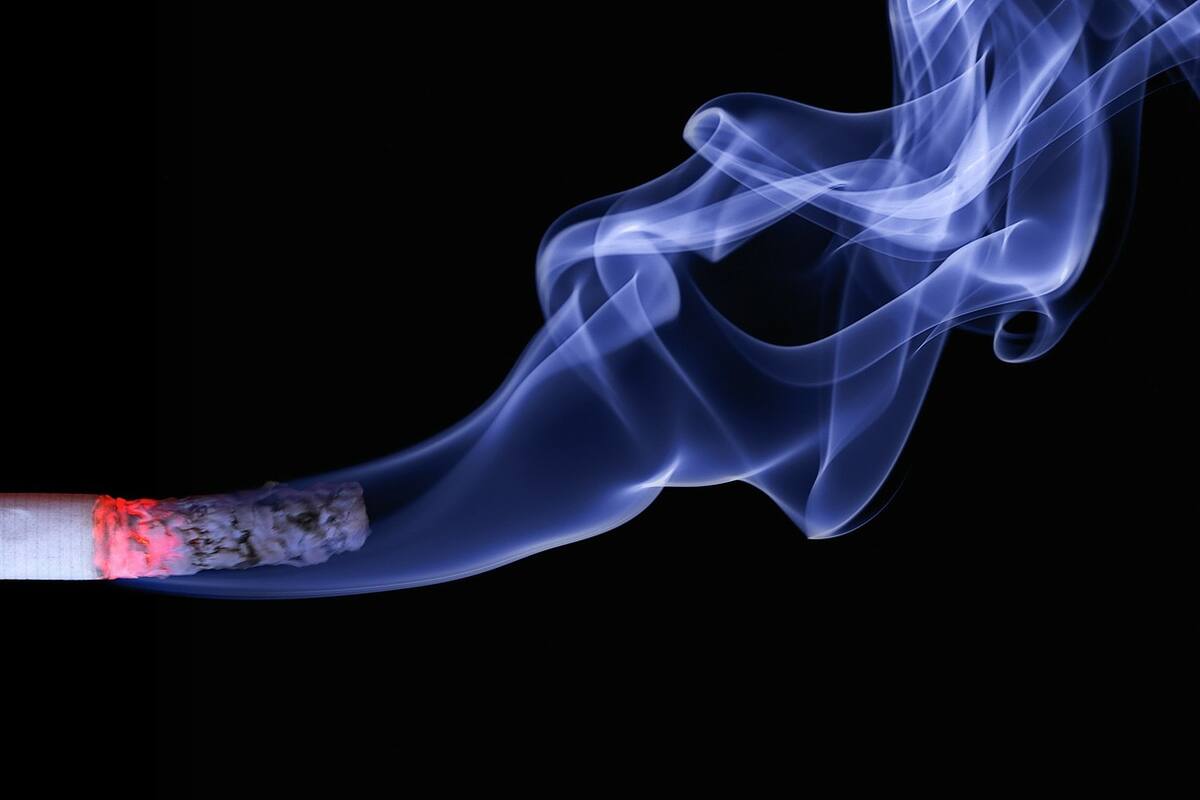 Nueva Zelanda prohibirá fumar a todos sus futuros adultos