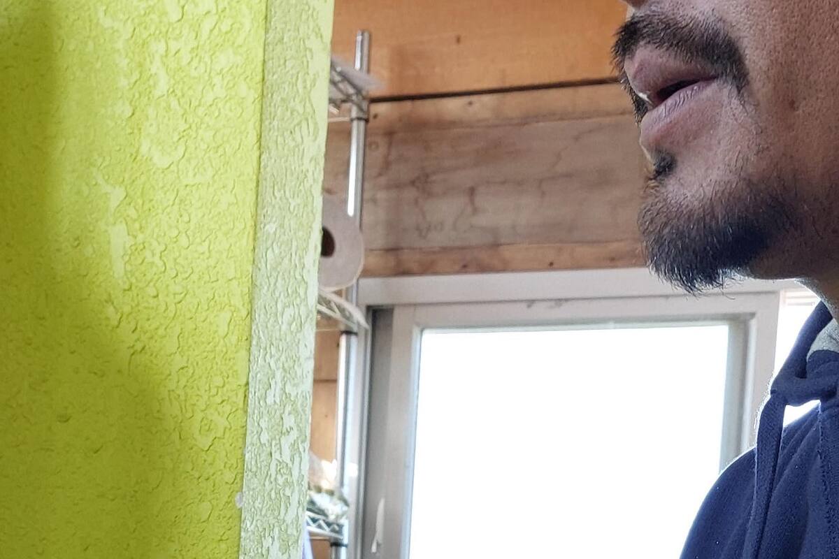 Denuncia migrante que fue extorsionado