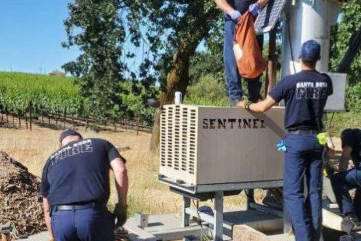Sujeto queda atrapado dos días dentro de un ventilador