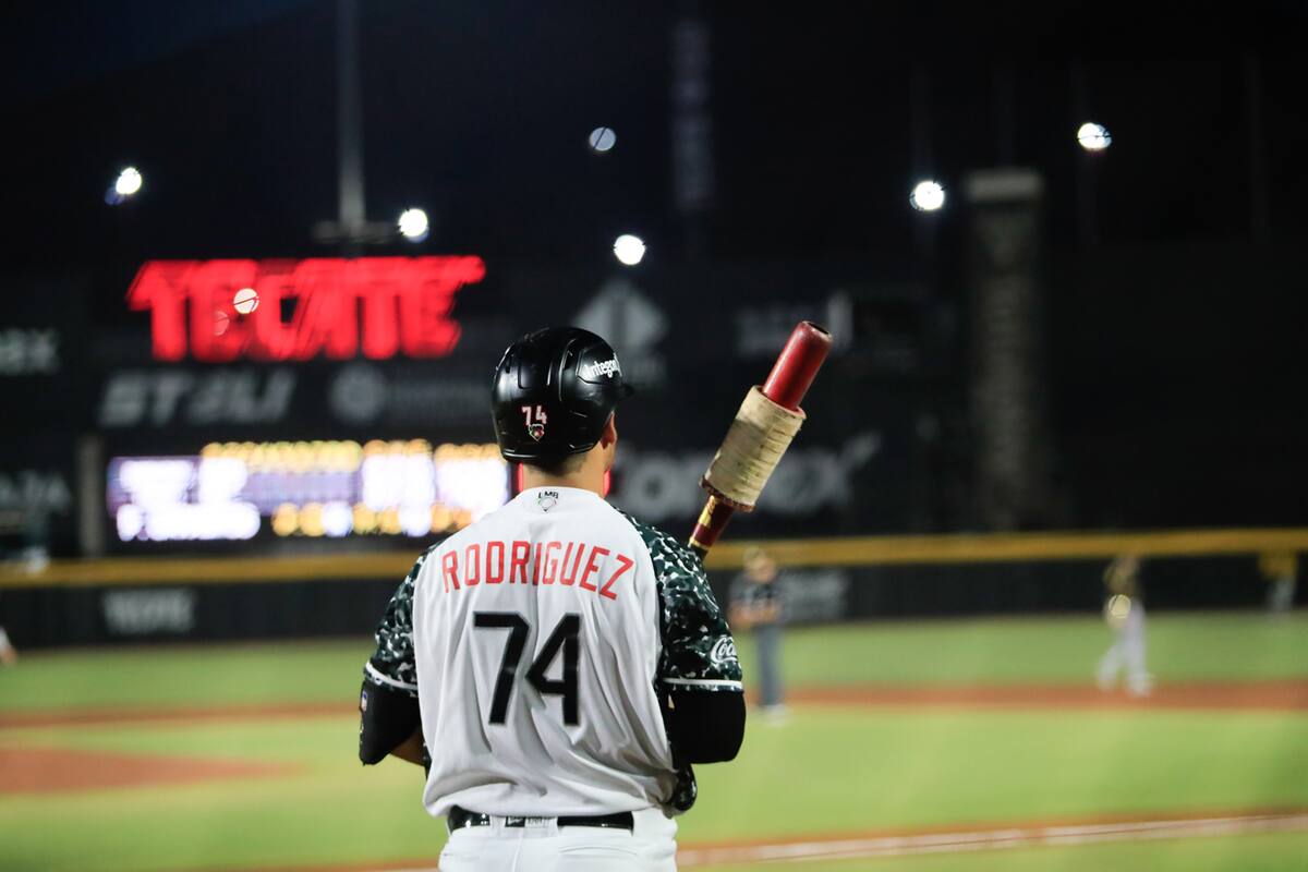 Isaac Rodríguez, el rey de las inauguraciones con Toros de Tijuana