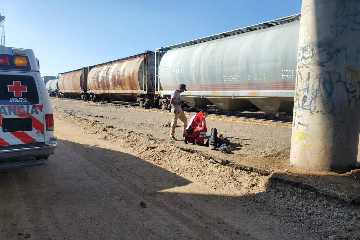 Hombre cae de puente Independencia