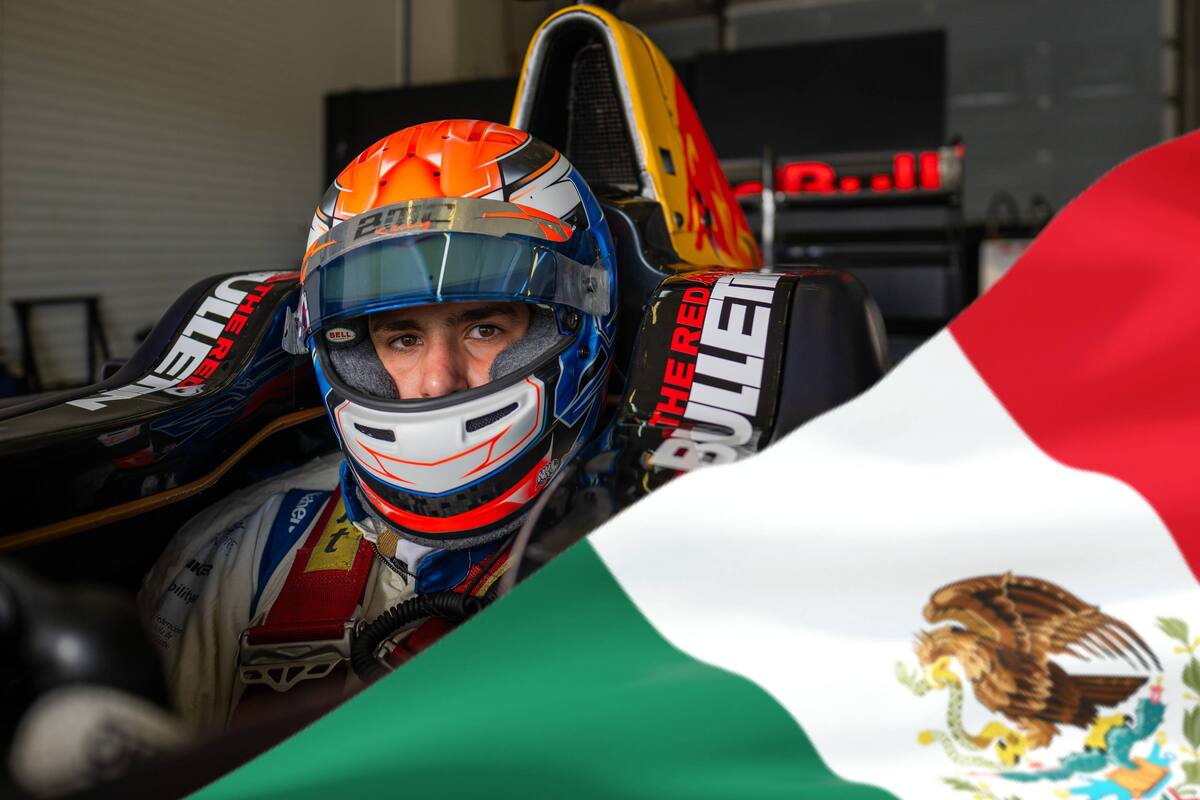 F1: Red Bull firma a Ernesto Rivera, piloto mexicano de 15 años de edad