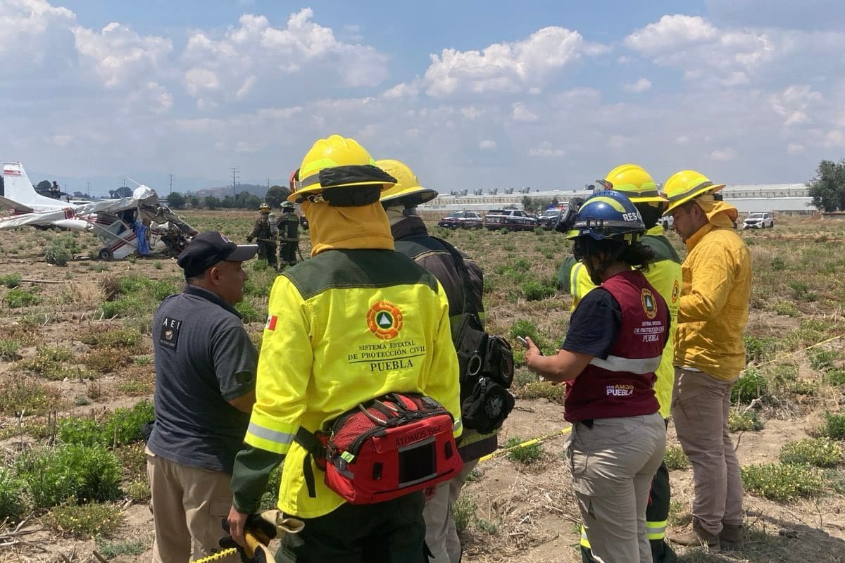 Al menos tres fallecidos deja desplome de avioneta en Huejotzingo, Puebla