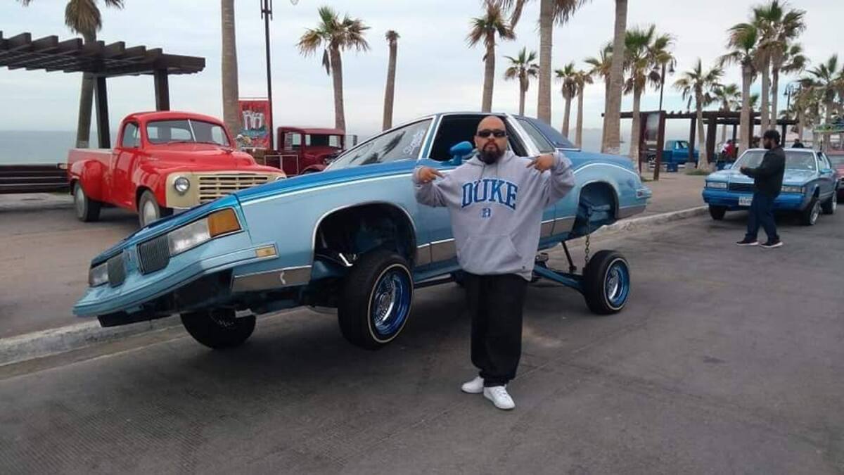 Todos los vehículos participantes son modificados con el estilo “tumbado” o “low rider” / Foto: Marco Manríquez