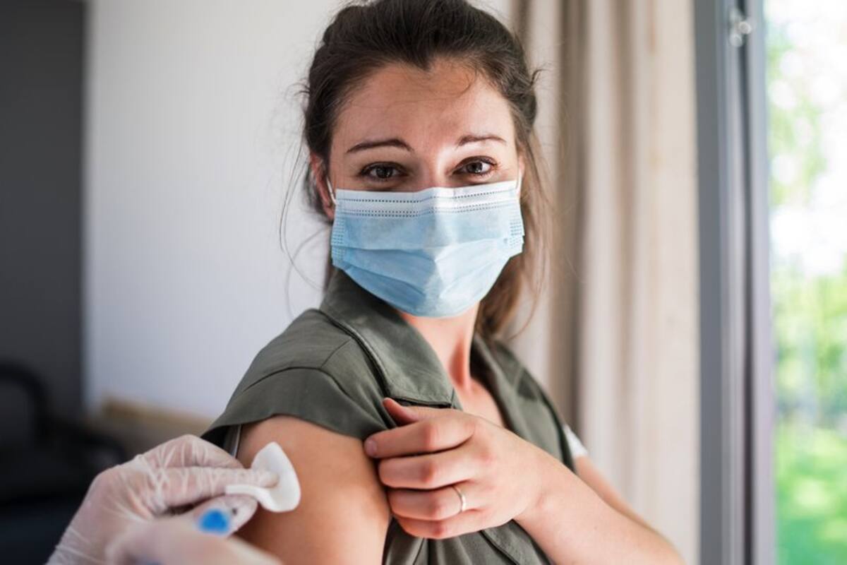 Coronavirus: las vacunas reducen el riesgo de covid de larga duración a la mitad
