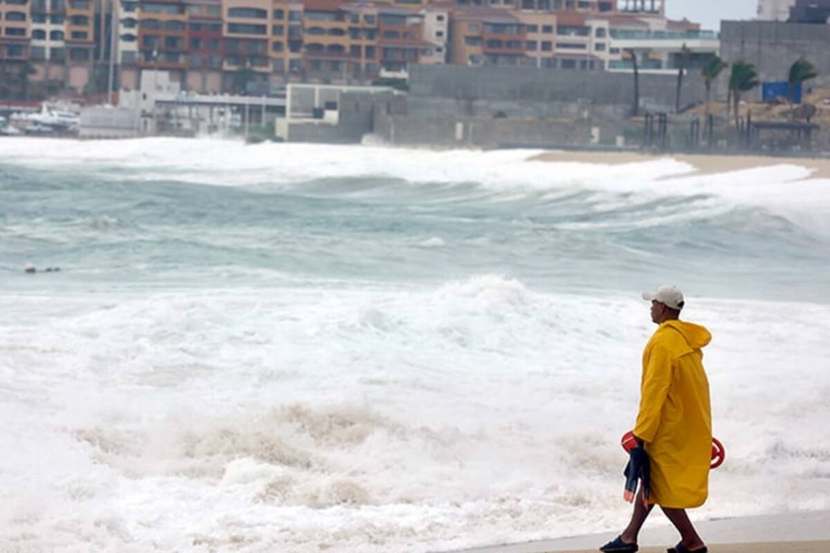 Tormenta Kay seguirá afectando costas de Baja California