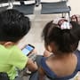 Regular Internet en niños y adolescentes no debe basarse en prohibiciones ni límites de edad, advierte experto ante propuesta de Sheinbaum