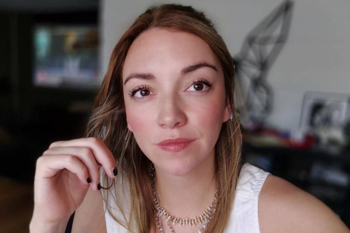 Regina Blandón dedica fuerte mensaje a personas antivacunas: "Ya chole"