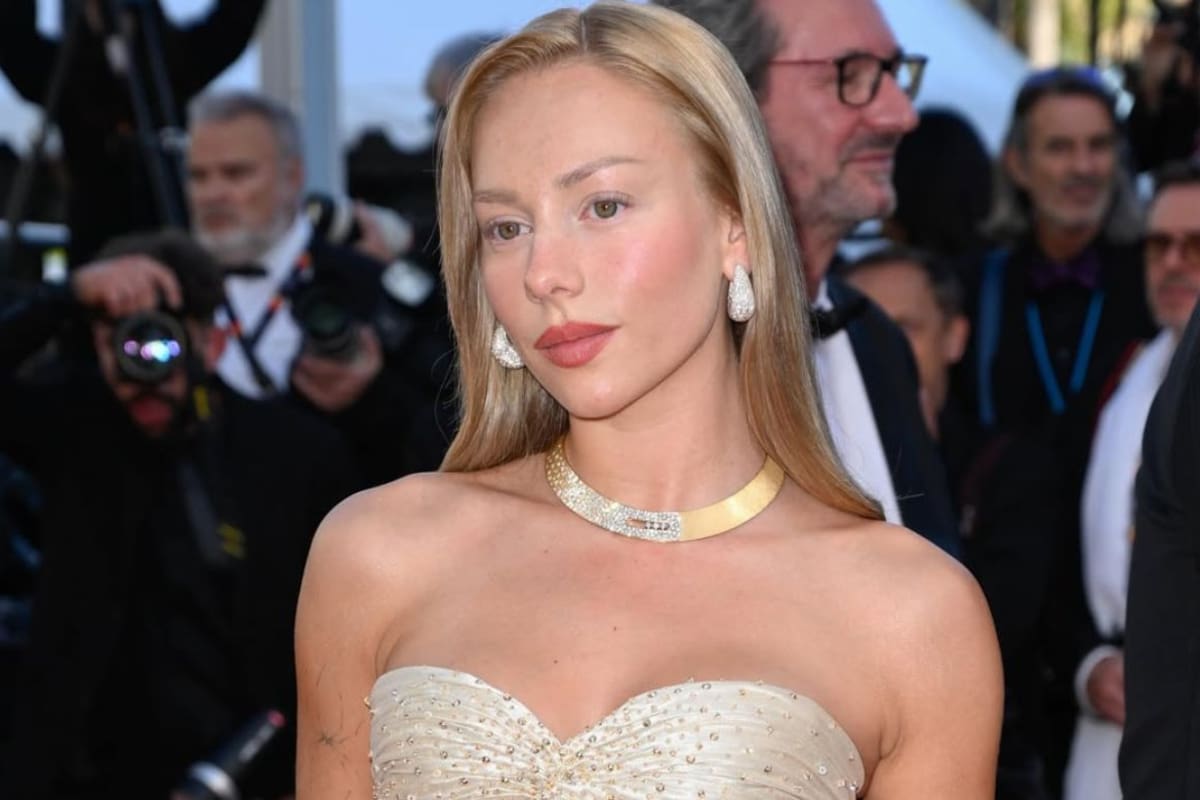 Ester Expósito anuncia demandas contra quienes inventen rumores sobre una supuesta relación con Kylian Mbappé tras publicaciones que, asegura, afectaron su imagen pública