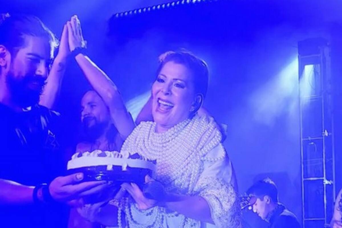 Alejandra Guzmán celebra primer cumpleaños sin Silvia Pinal