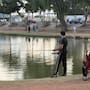 Se relajan con pesca deportiva en Laguna del Náinari