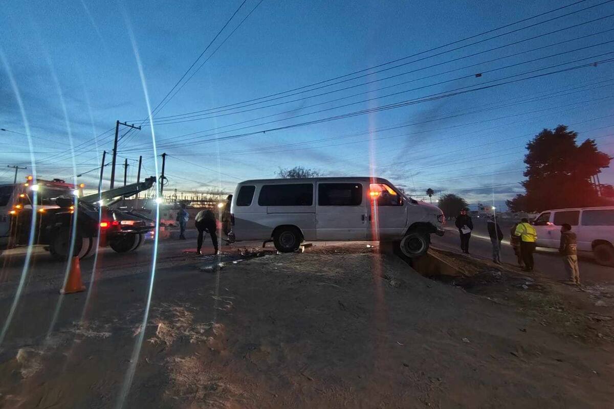 Cuatro lesionados deja choque entre vehículos de transporte de personal en el Poblado Miguel Alemán