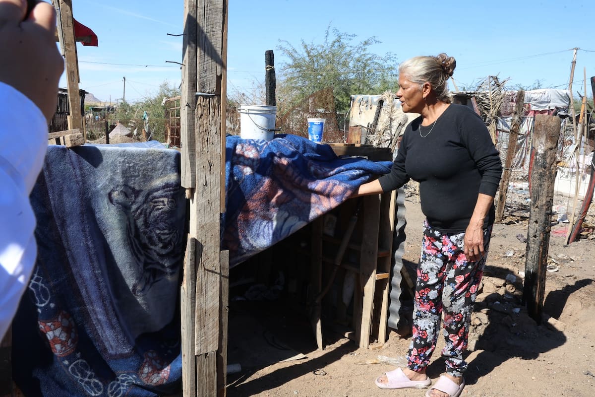 Margarita Silva, sobreviviente de incendio, busca ayuda tras perder su hogar en El Guayacán