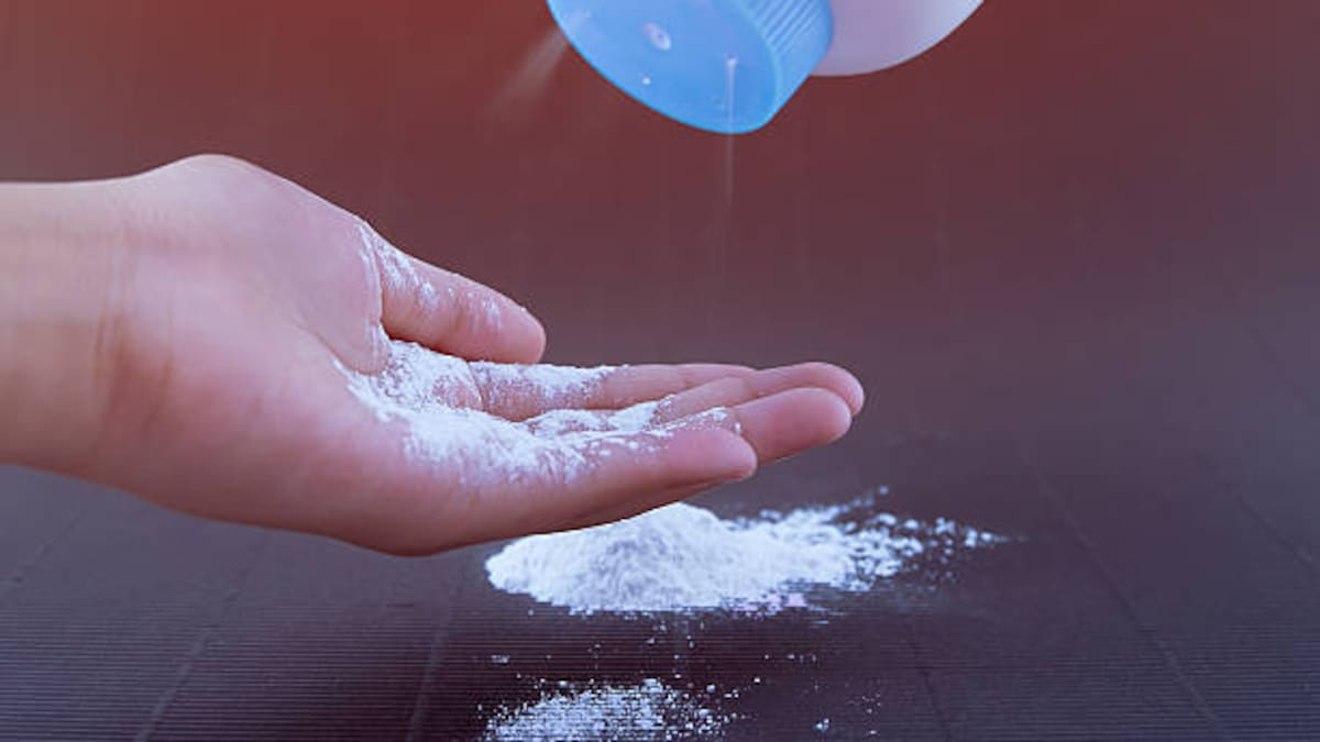 Un jurado en Los Ángeles ordena a Johnson & Johnson pagar 40 millones de dólares a dos mujeres por cáncer de ovario, el fallo que reaviva la batalla legal global por el uso de talco y el debate sobre la responsabilidad de la empresa en casos de salud a largo plazo