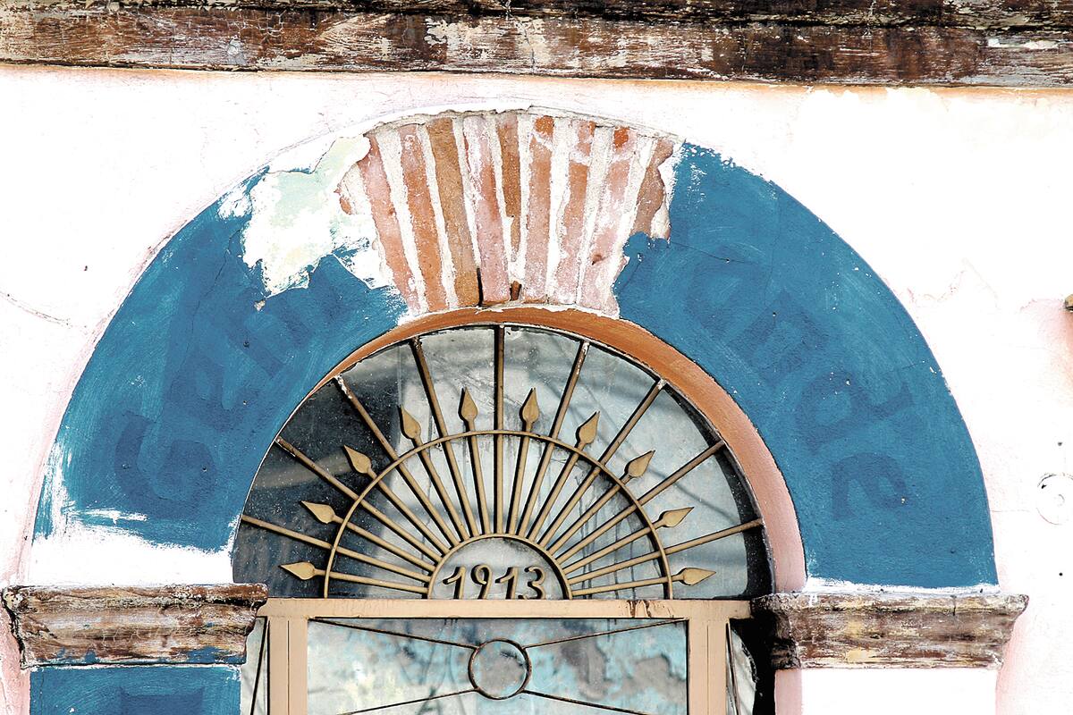FOTOS: Puertas que encierran la historia de Hermosillo