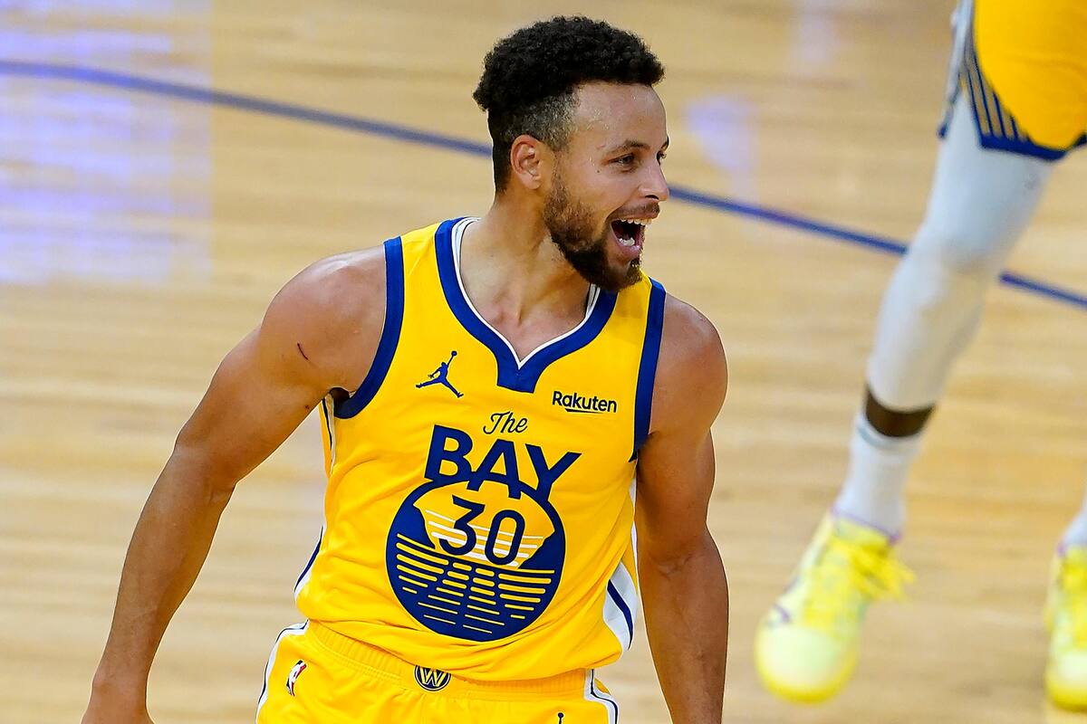 NBA da a conocer a sus tres finalistas para el premio MVP