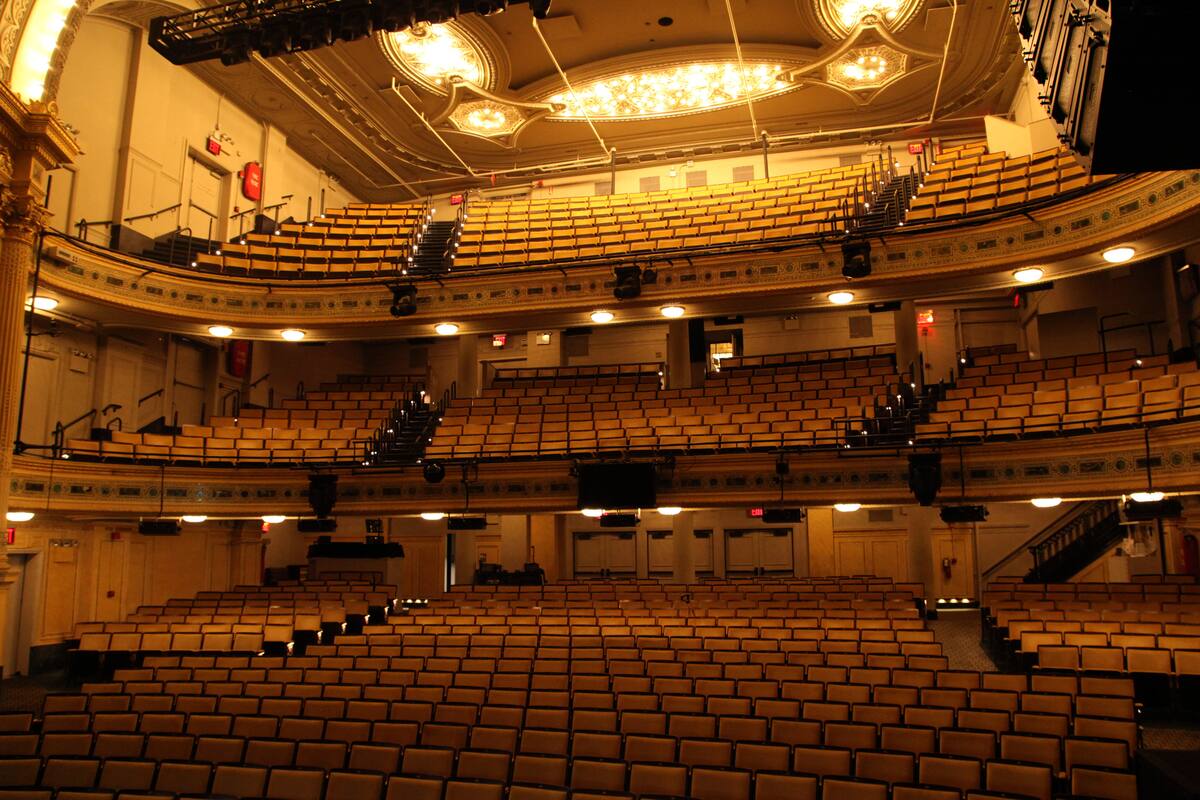 Abre sus puertas a turistas teatro más viejo de Broadway