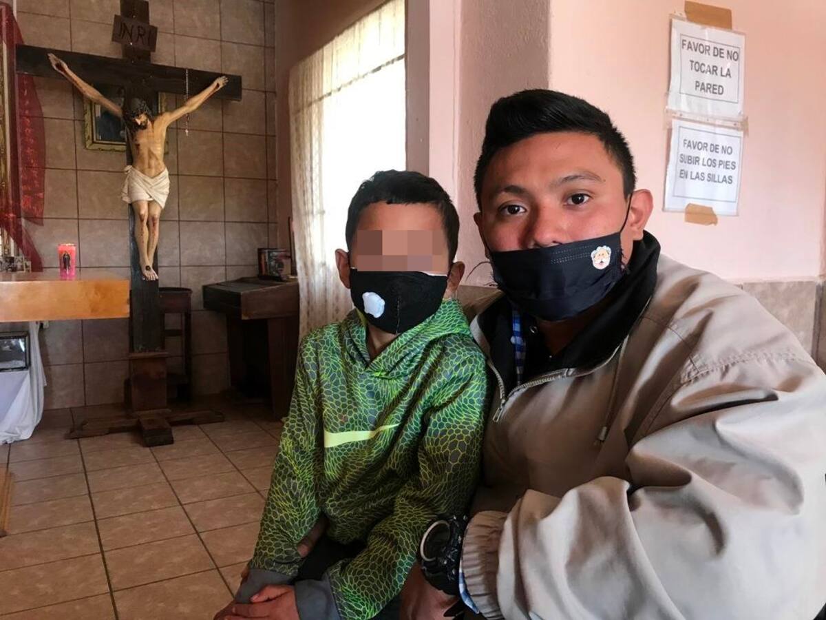 Horacio Ocón Herrera, de Choluteca, Honduras, esperan llegar a EU con su familia.