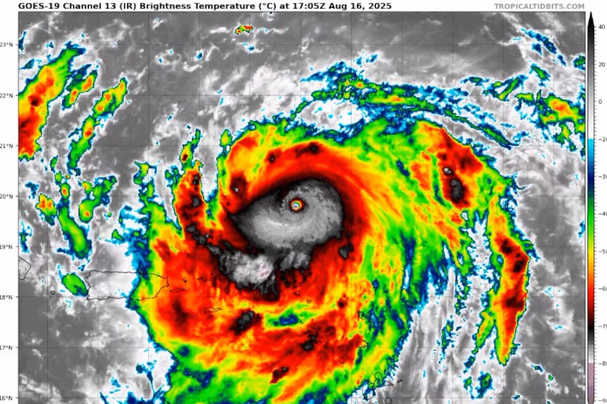 Huracán Erin se degrada a categoría 4 tras azotar el Caribe con lluvias e inundaciones