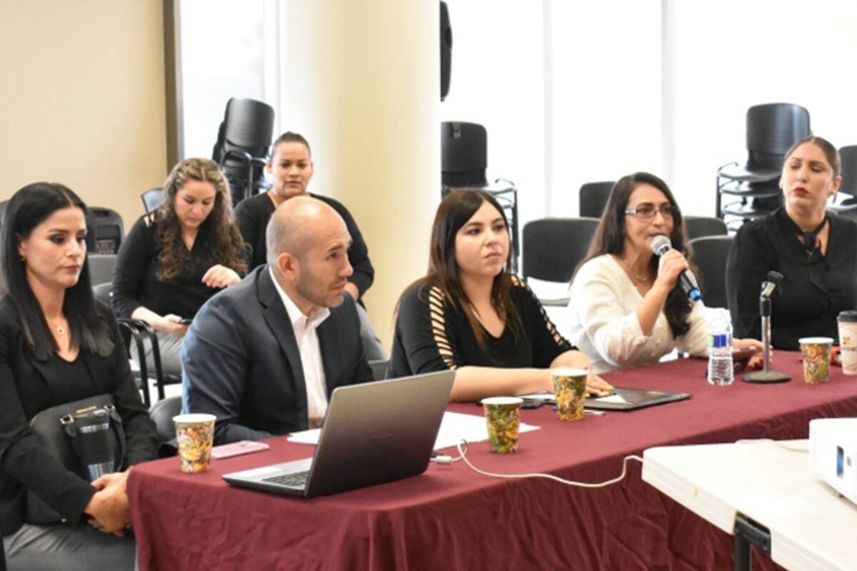 Rinde Asuntos Religiosos y Asociaciones Civiles informe ante Cabildo